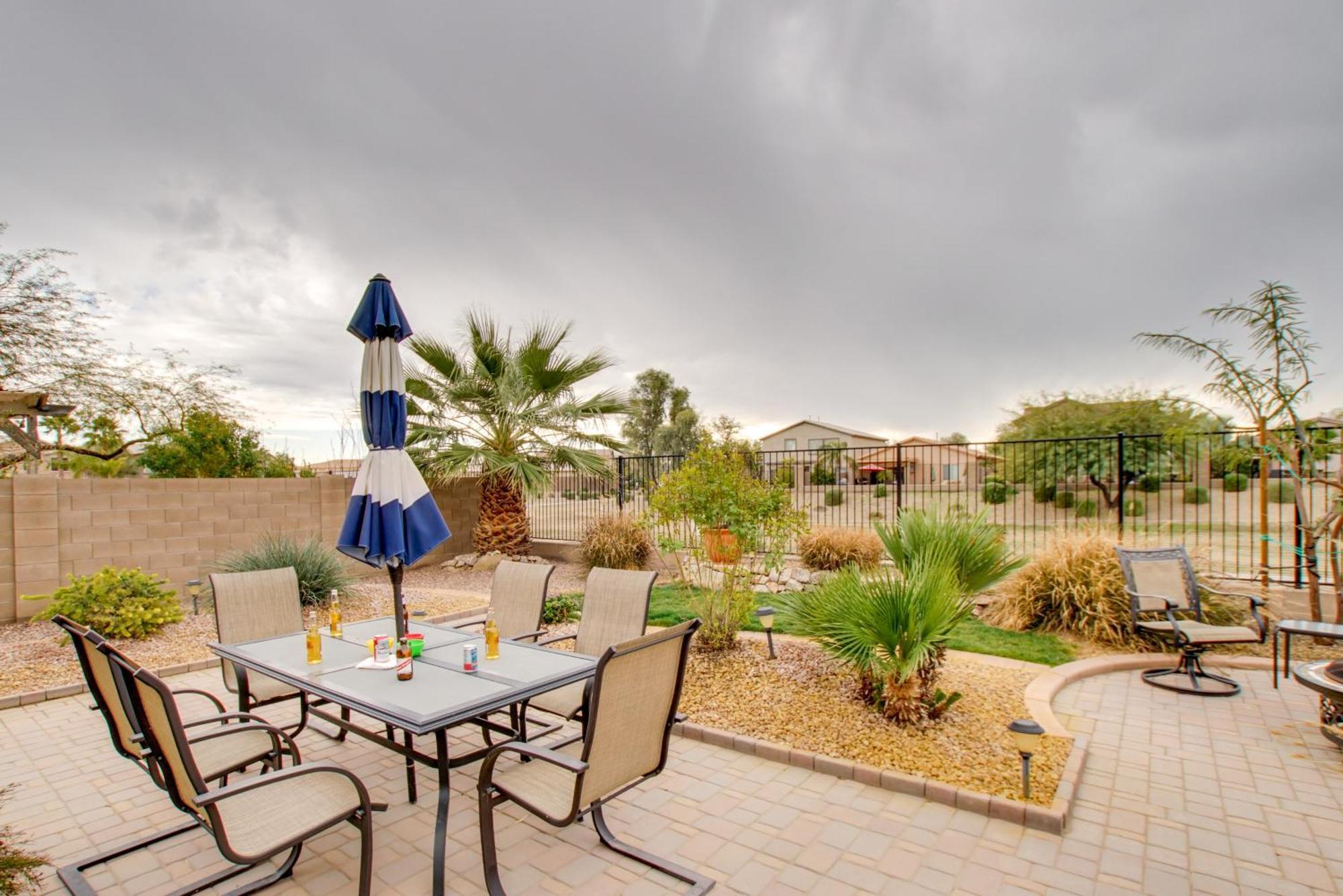 San Tan Mountain Escape With Patio And Pool Access! Villa Magma Exteriör bild