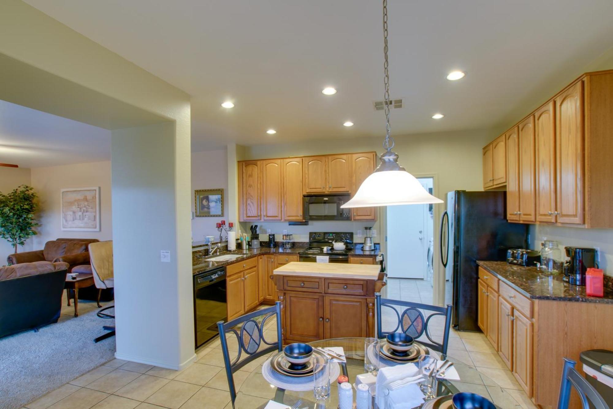 San Tan Mountain Escape With Patio And Pool Access! Villa Magma Exteriör bild