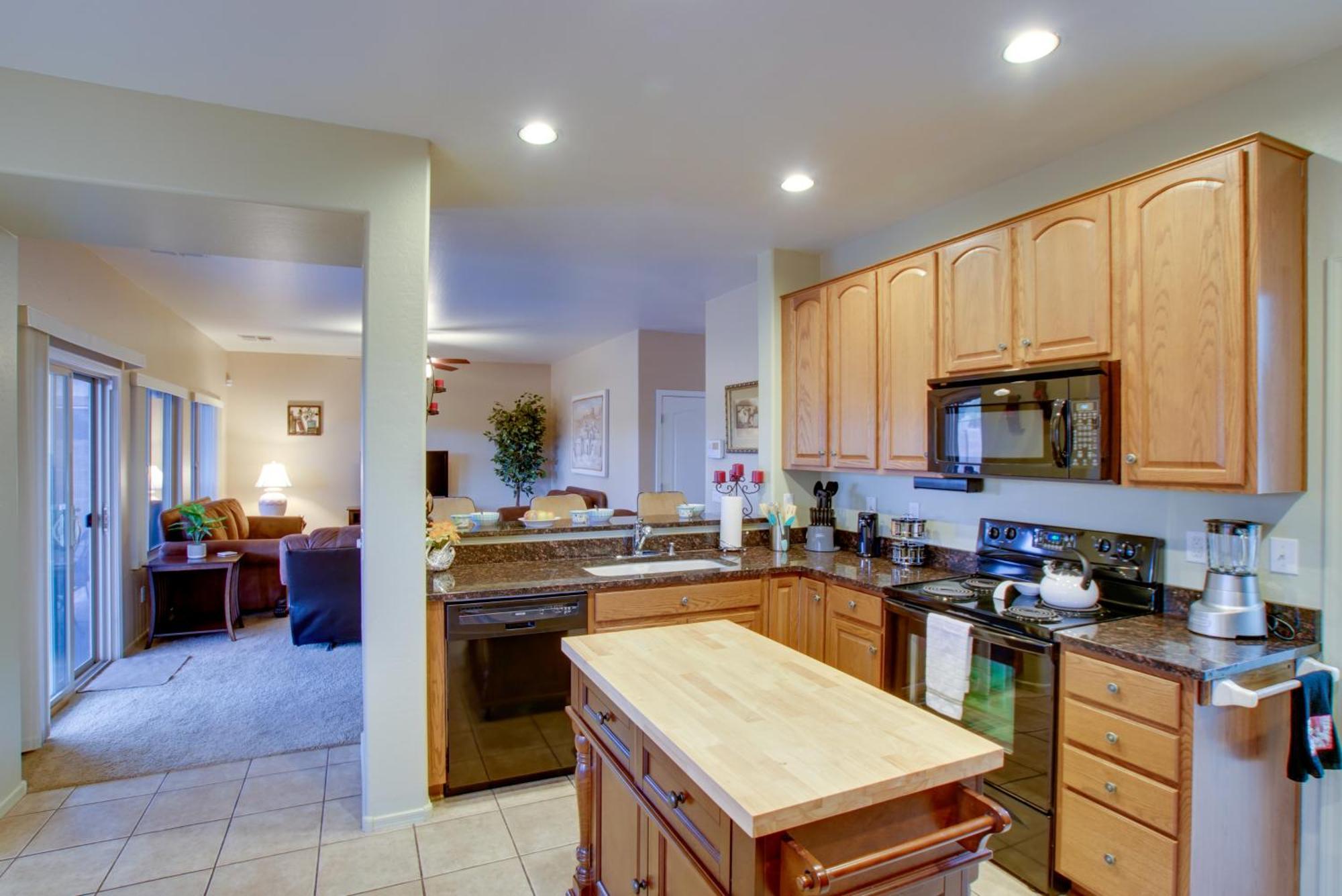 San Tan Mountain Escape With Patio And Pool Access! Villa Magma Exteriör bild